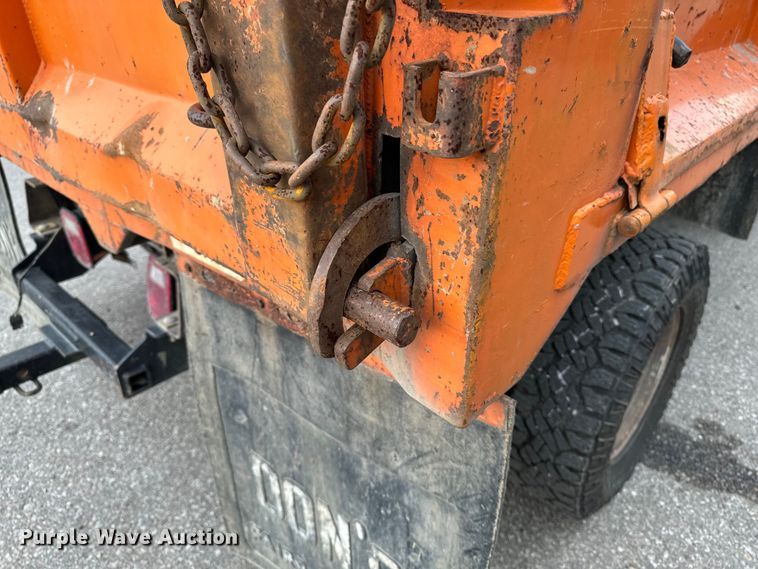 image for item EH4394 1997 Ford F450 Super Duty dump truck