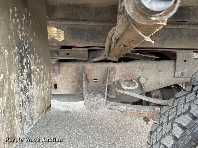 image for item EH4394 1997 Ford F450 Super Duty dump truck