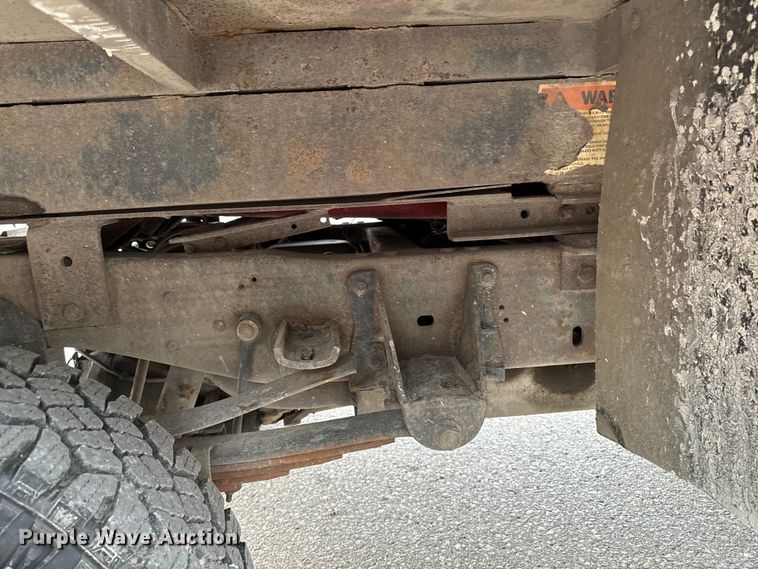 image for item EH4394 1997 Ford F450 Super Duty dump truck