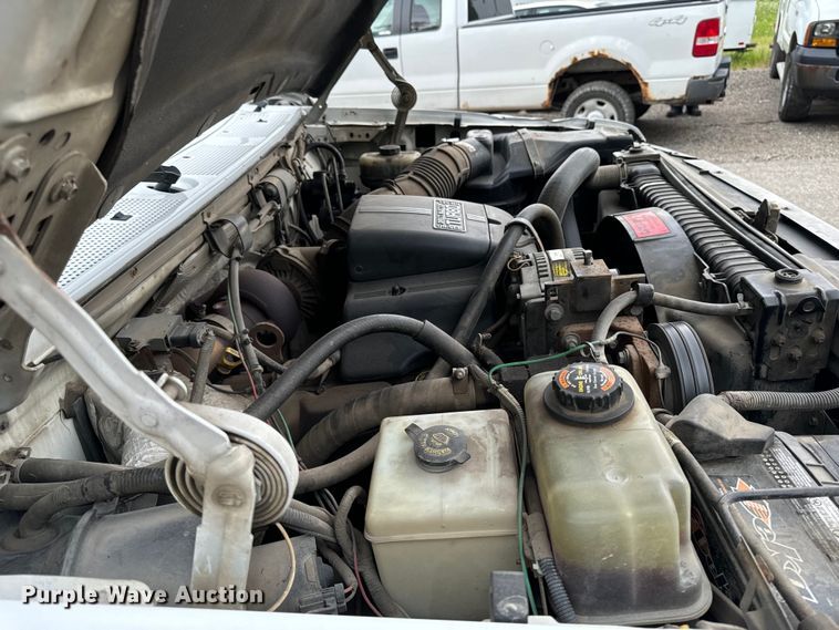 image for item EH4394 1997 Ford F450 Super Duty dump truck