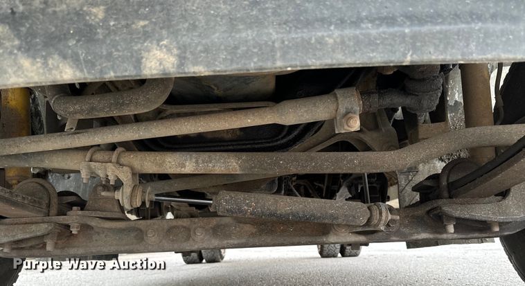 image for item EH4394 1997 Ford F450 Super Duty dump truck