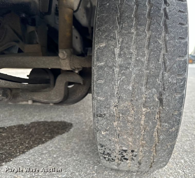 image for item EH4394 1997 Ford F450 Super Duty dump truck