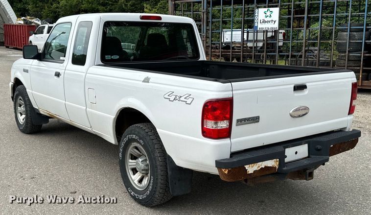 image for item EH4395 2009 Ford Ranger SuperCab pickup truck