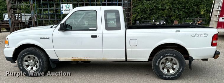 image for item EH4395 2009 Ford Ranger SuperCab pickup truck