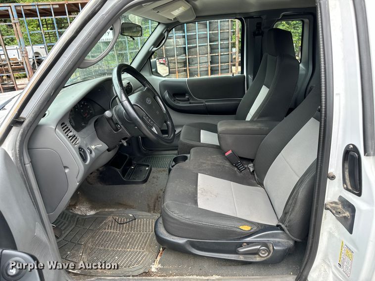 image for item EH4395 2009 Ford Ranger SuperCab pickup truck