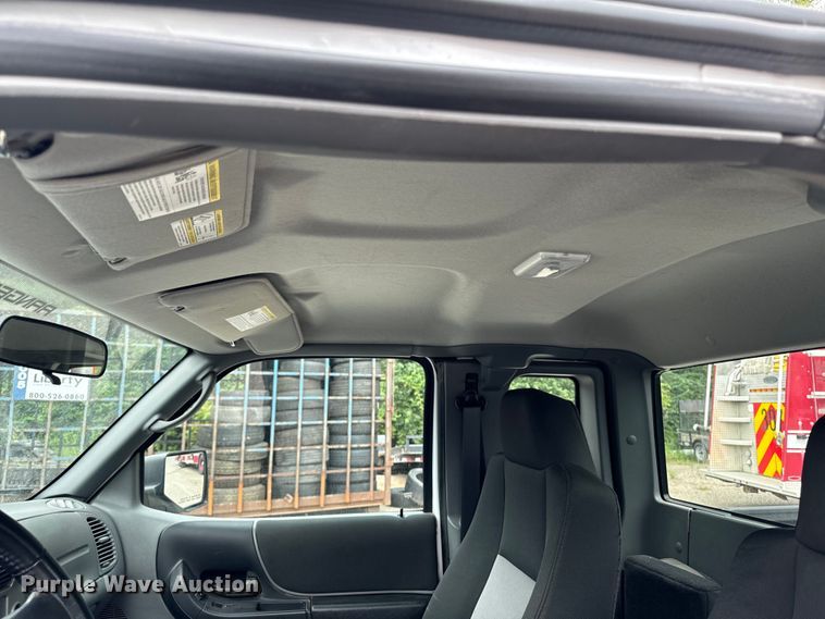 image for item EH4395 2009 Ford Ranger SuperCab pickup truck