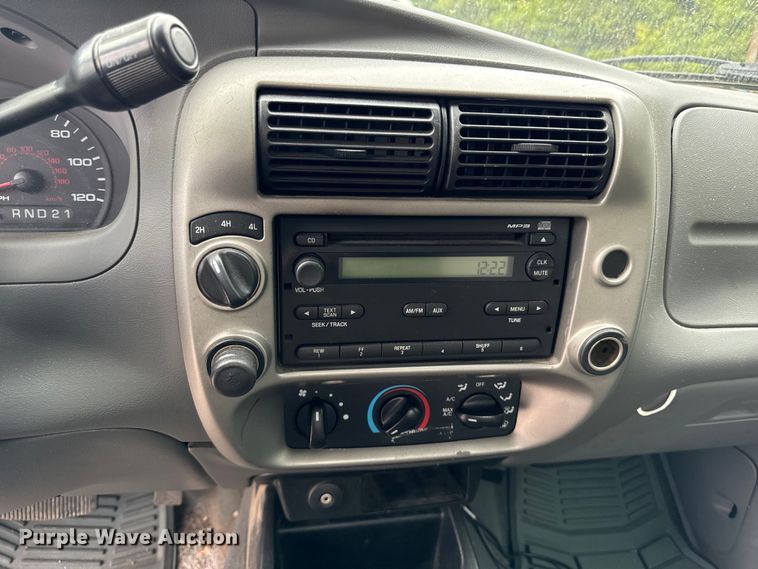 image for item EH4395 2009 Ford Ranger SuperCab pickup truck