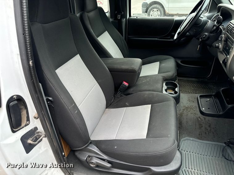 image for item EH4395 2009 Ford Ranger SuperCab pickup truck