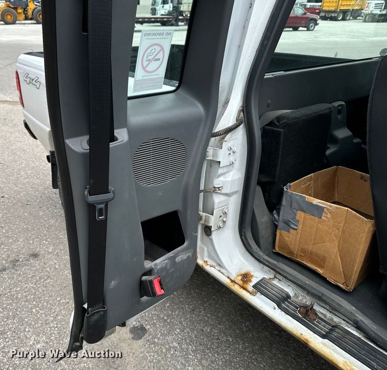 image for item EH4395 2009 Ford Ranger SuperCab pickup truck