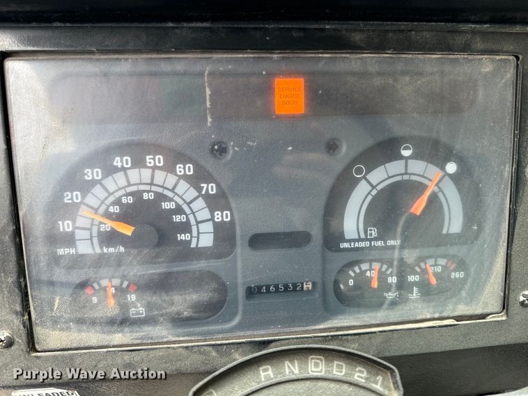 image for item EH4399 1992 GMC Aeromaster delivery truck