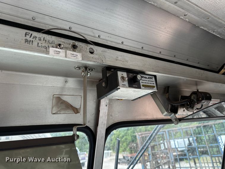 image for item EH4399 1992 GMC Aeromaster delivery truck