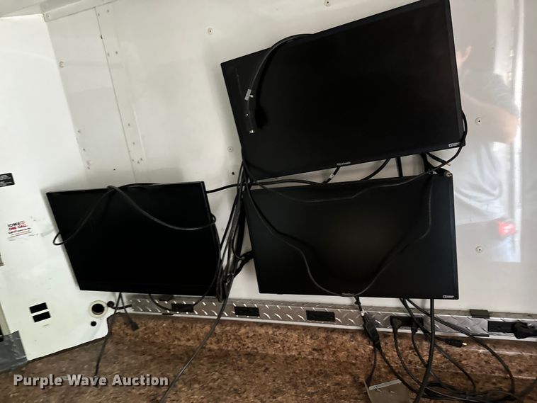 image for item EH4399 1992 GMC Aeromaster delivery truck