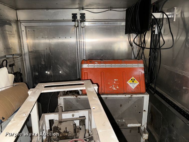 image for item EH4399 1992 GMC Aeromaster delivery truck