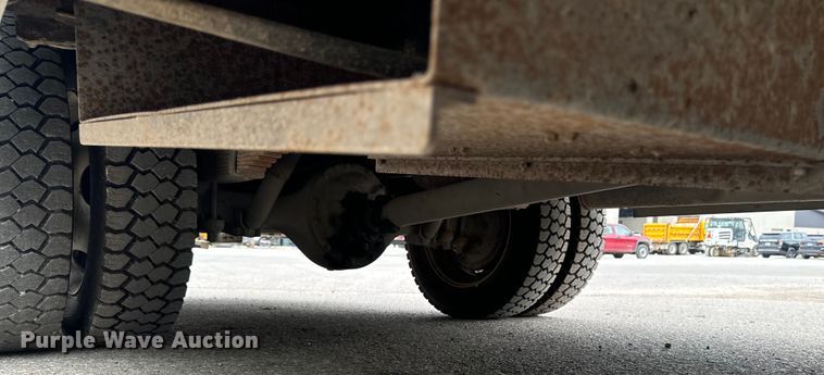 image for item EH4399 1992 GMC Aeromaster delivery truck