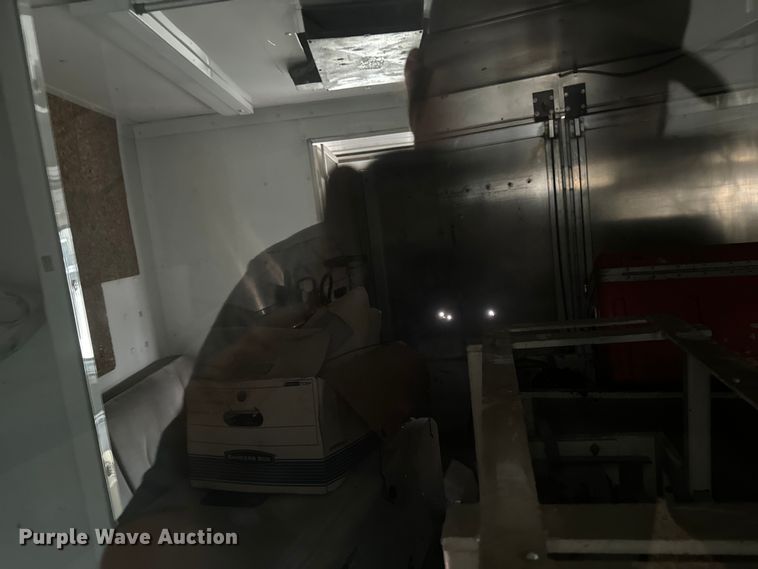 image for item EH4399 1992 GMC Aeromaster delivery truck