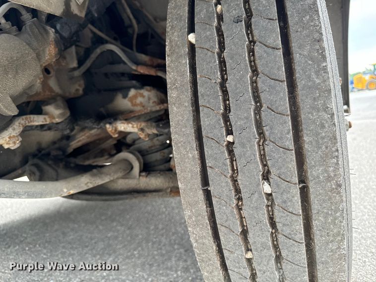 image for item EH4399 1992 GMC Aeromaster delivery truck