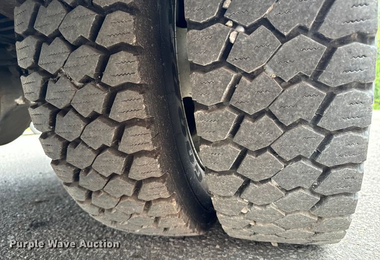 image for item EH4399 1992 GMC Aeromaster delivery truck