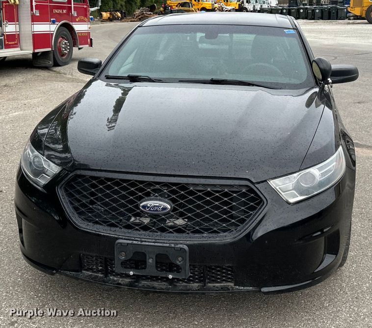 image for item EH4402 2017 Ford Taurus Police Interceptor 
