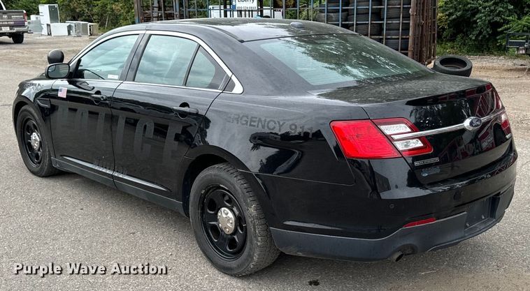image for item EH4402 2017 Ford Taurus Police Interceptor 