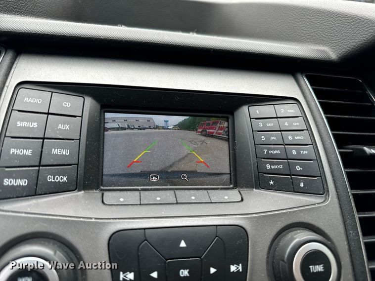 image for item EH4402 2017 Ford Taurus Police Interceptor 