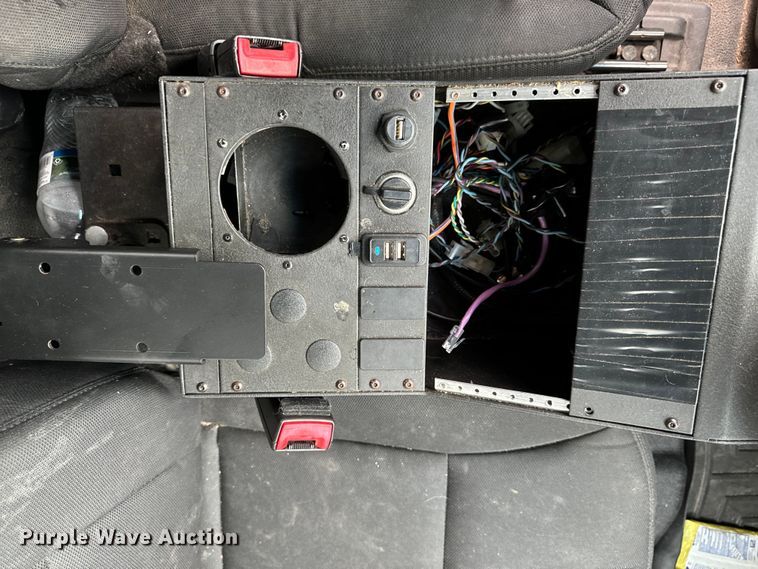 image for item EH4402 2017 Ford Taurus Police Interceptor 