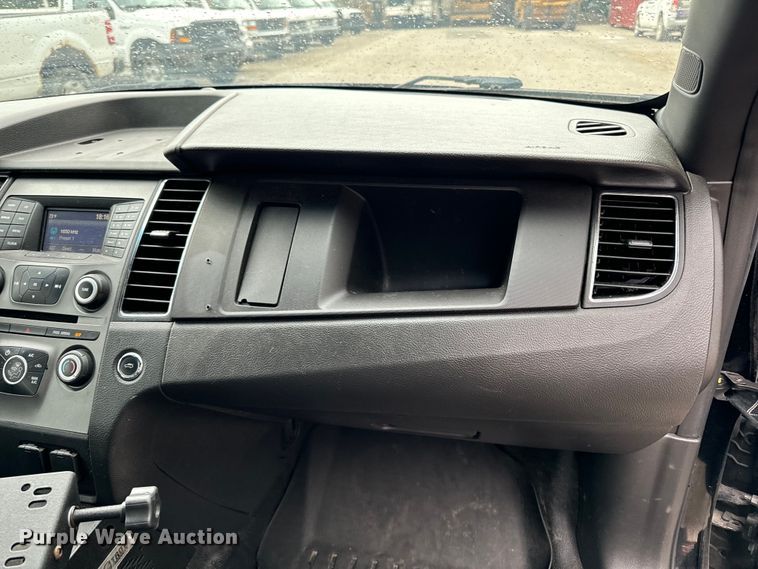 image for item EH4402 2017 Ford Taurus Police Interceptor 