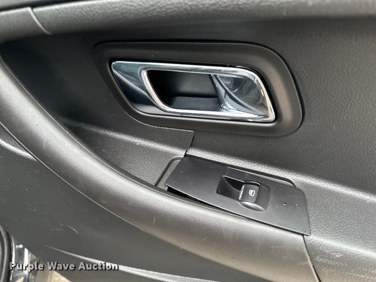 image for item EH4402 2017 Ford Taurus Police Interceptor 