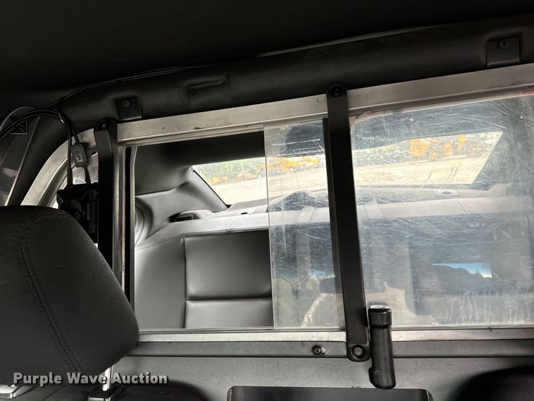 image for item EH4402 2017 Ford Taurus Police Interceptor 