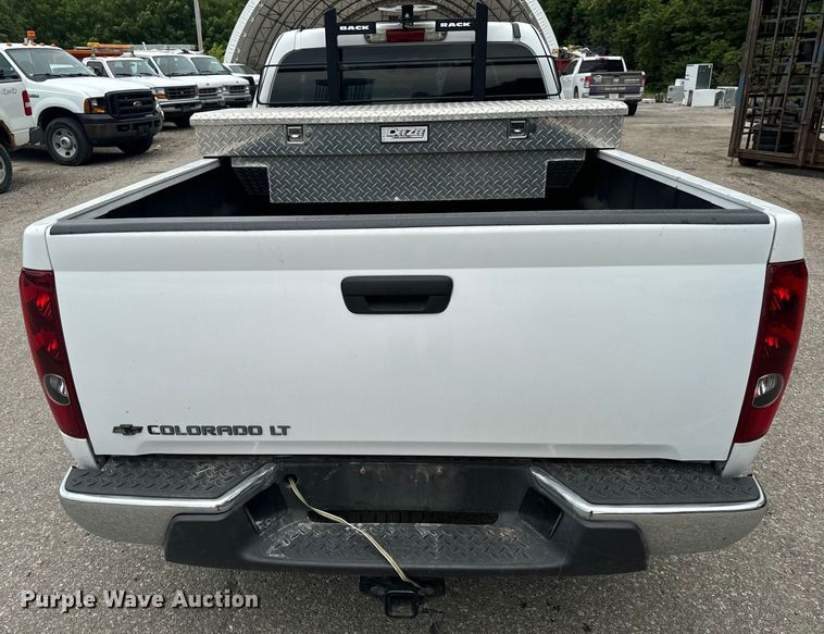 image for item EH4404 2008 Chevorlet Colorado Ext. Cab pickup truck