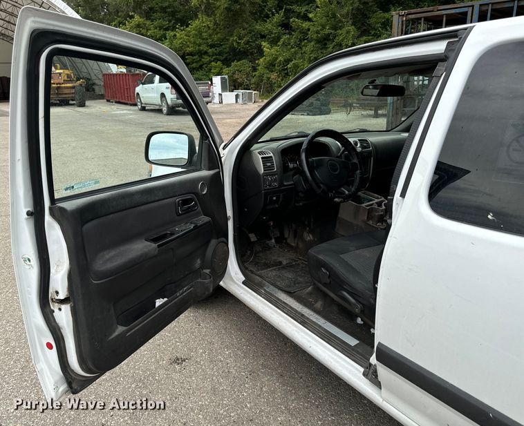 image for item EH4404 2008 Chevorlet Colorado Ext. Cab pickup truck