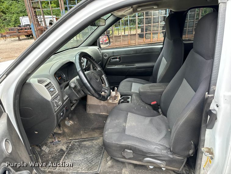 image for item EH4404 2008 Chevorlet Colorado Ext. Cab pickup truck