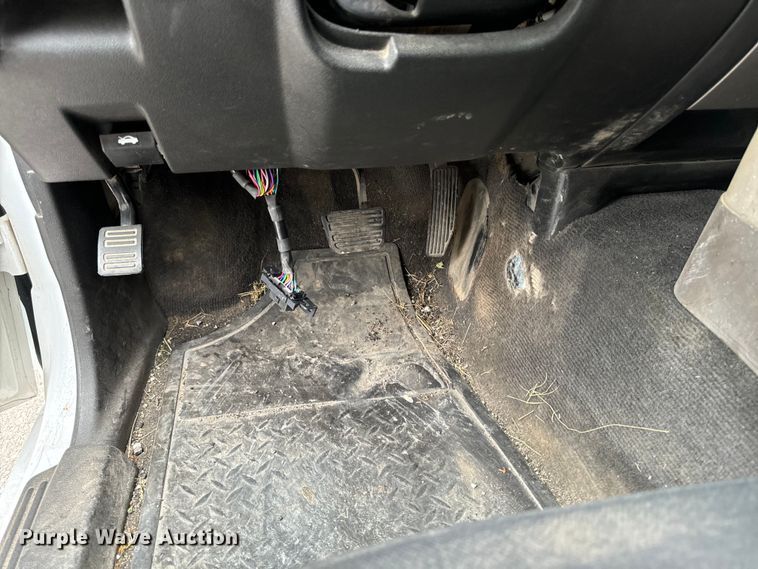 image for item EH4404 2008 Chevorlet Colorado Ext. Cab pickup truck