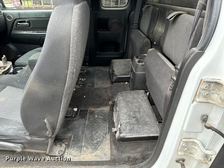 image for item EH4404 2008 Chevorlet Colorado Ext. Cab pickup truck