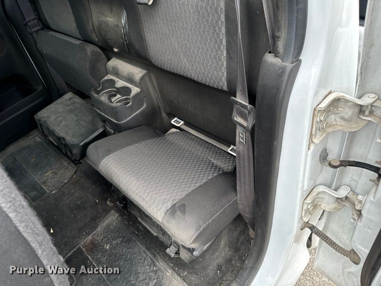 image for item EH4404 2008 Chevorlet Colorado Ext. Cab pickup truck