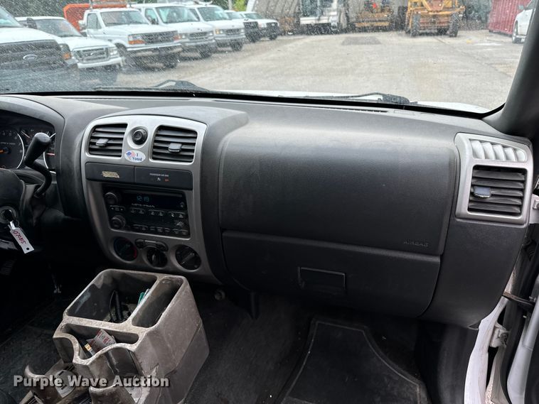 image for item EH4404 2008 Chevorlet Colorado Ext. Cab pickup truck