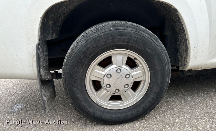 image for item EH4404 2008 Chevorlet Colorado Ext. Cab pickup truck