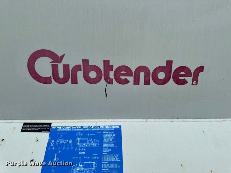 image for item EH4406 2010 Peterbilt 320 refuse truck