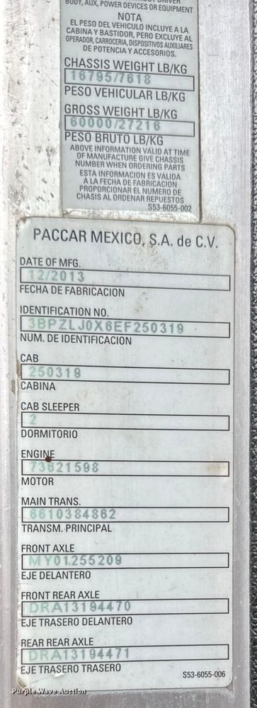 image for item EH4407 2014 Peterbilt 320 refuse truck