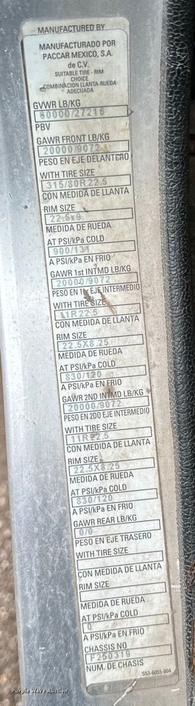 image for item EH4407 2014 Peterbilt 320 refuse truck