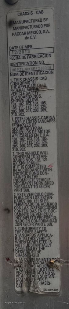 image for item EH4407 2014 Peterbilt 320 refuse truck