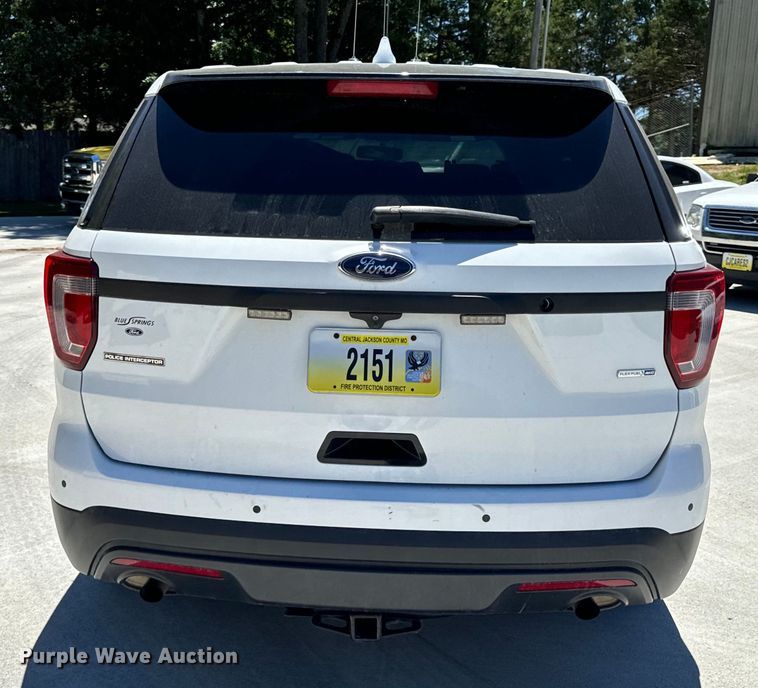 image for item EH6889 2016 Ford  Explorer Police Interceptor  SUV