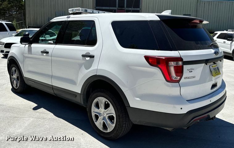 image for item EH6889 2016 Ford  Explorer Police Interceptor  SUV