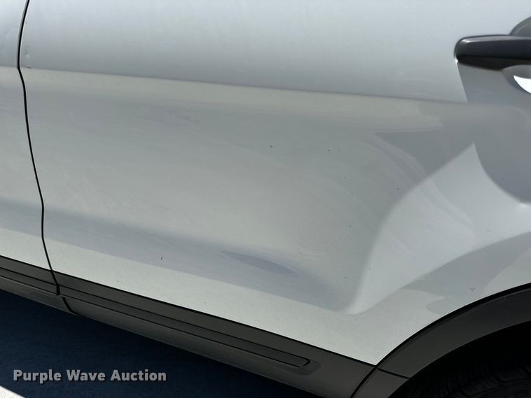 image for item EH6889 2016 Ford  Explorer Police Interceptor  SUV