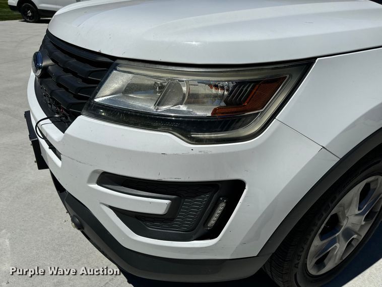 image for item EH6889 2016 Ford  Explorer Police Interceptor  SUV