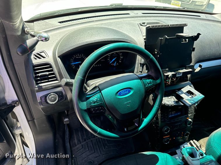 image for item EH6889 2016 Ford  Explorer Police Interceptor  SUV