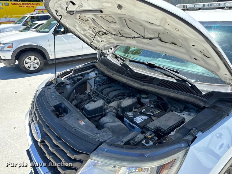 image for item EH6889 2016 Ford  Explorer Police Interceptor  SUV