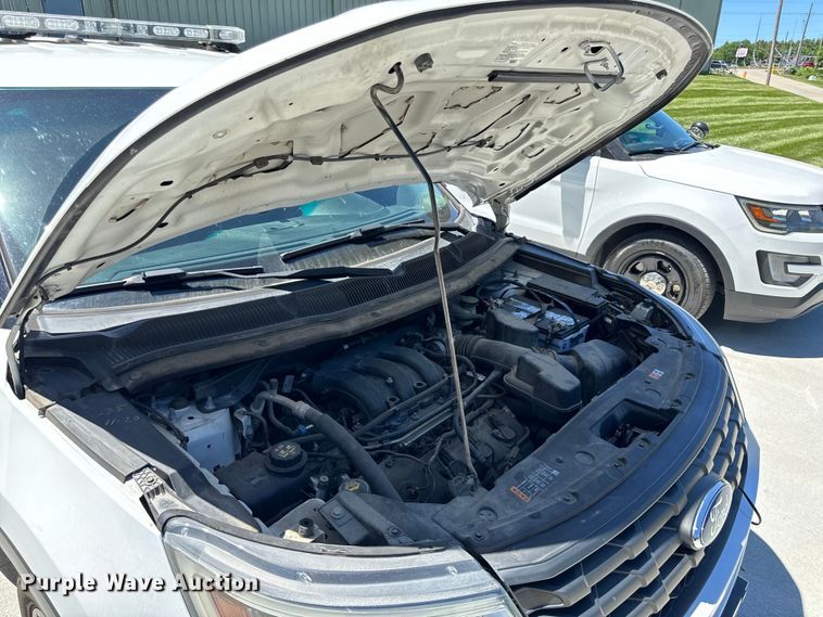 image for item EH6889 2016 Ford  Explorer Police Interceptor  SUV