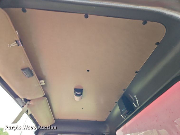 image for item EI3970 1993 International  4900 pumper fire truck