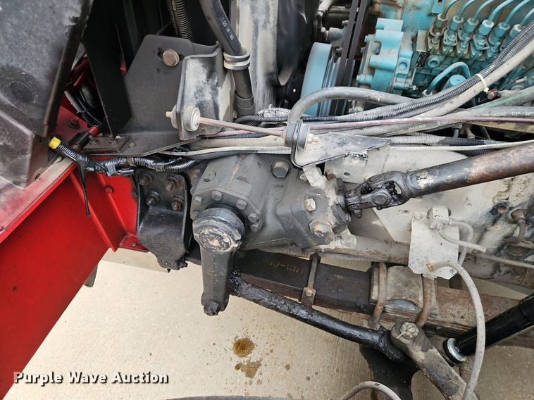 image for item EI3970 1993 International  4900 pumper fire truck