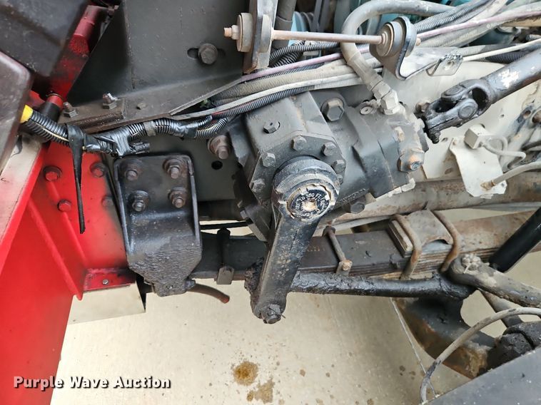 image for item EI3970 1993 International  4900 pumper fire truck